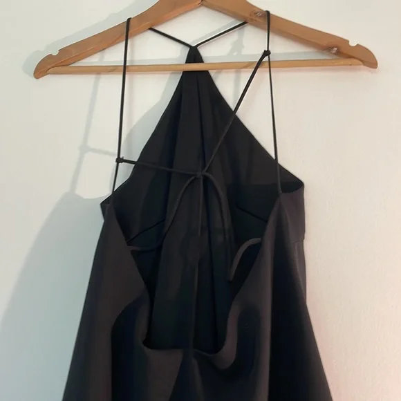 Great deal! Sexy black dress with open back - Picture 3 of 6